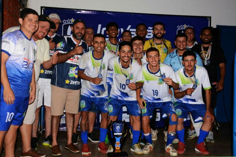 Ilustração da notícia Liga Azul de Futsal reúne mais de 10 cidades e movimenta Alcinópolis com 67 jogos em 3 dias